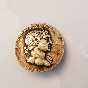Antique Roman Coin Button, pre'owned